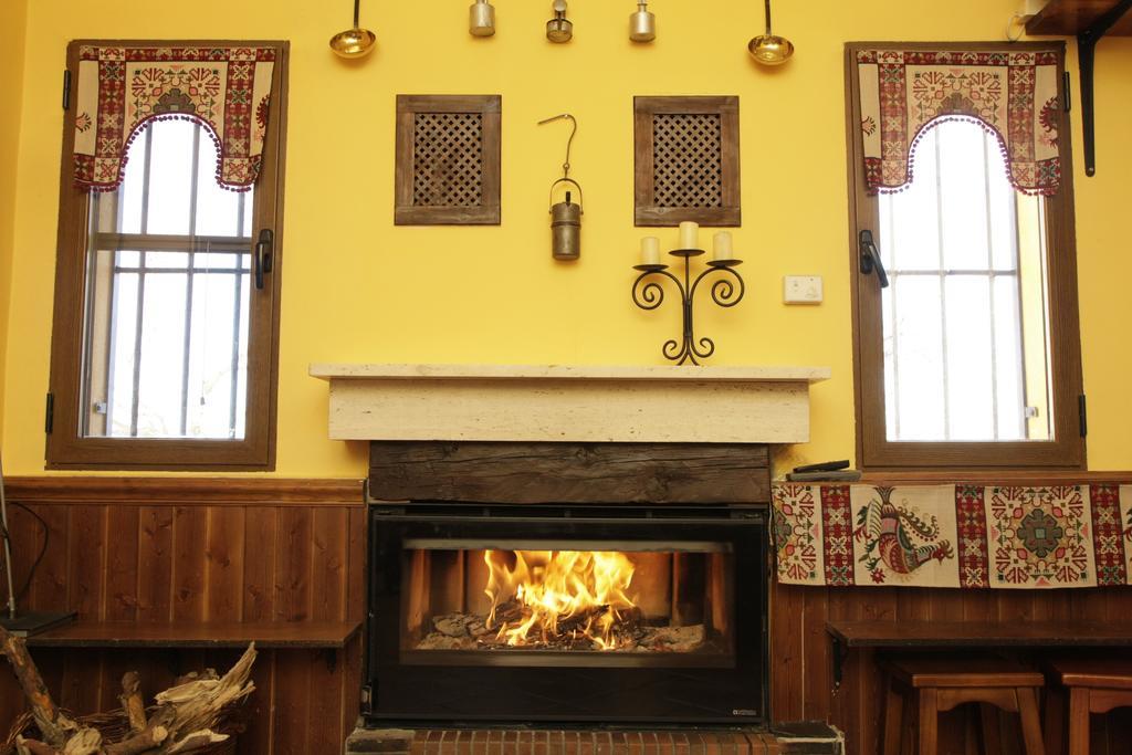 Hostal Restaurante Alto Rey Arroyo de las Fraguas 外观 照片