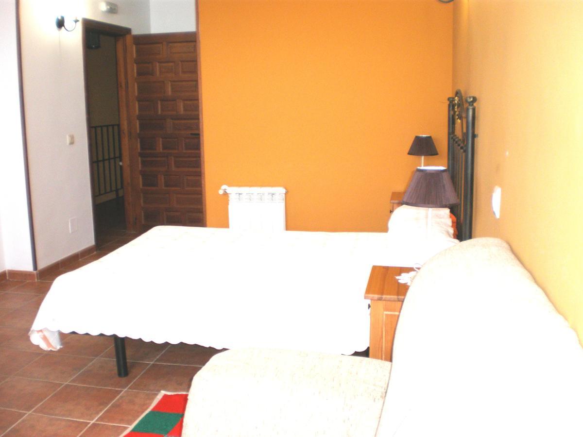 Hostal Restaurante Alto Rey Arroyo de las Fraguas 外观 照片