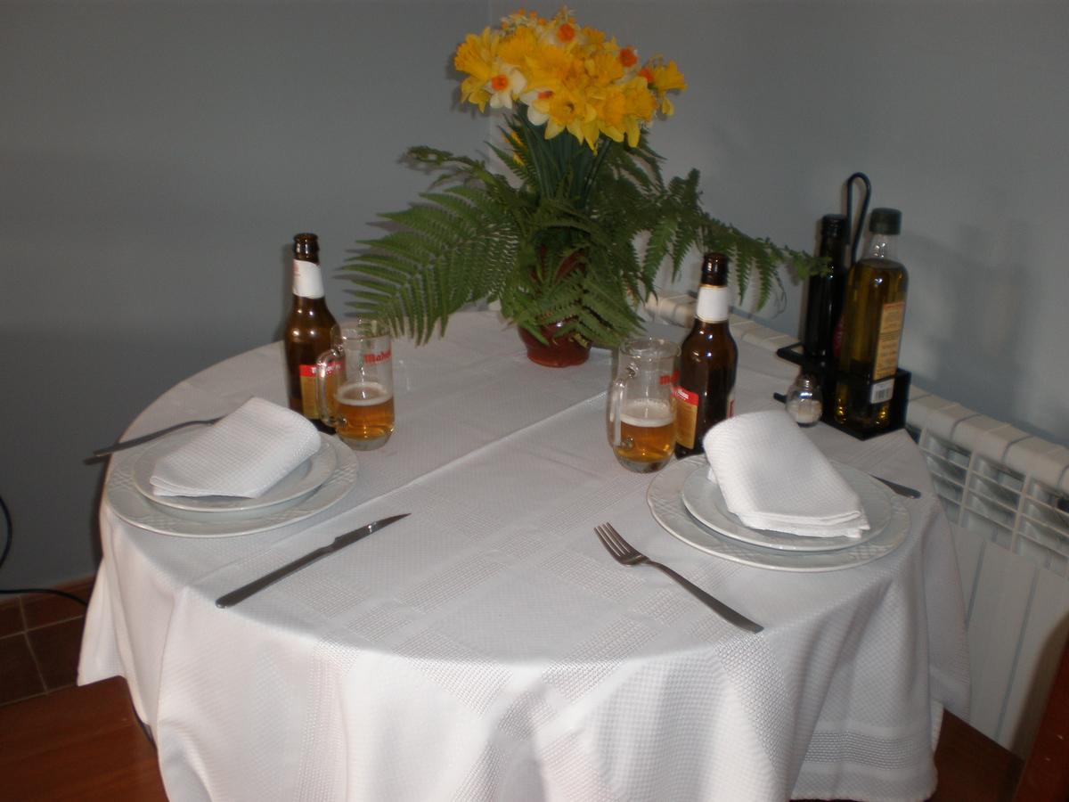 Hostal Restaurante Alto Rey Arroyo de las Fraguas 外观 照片